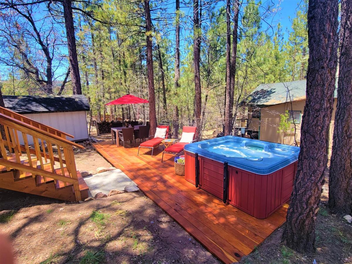 Four Seasons Getaway-Private Hot Spa With Pine Tree Views-Walk To Village And Pineknot Trailhead-Plus King Bed! Біг-Бер-Лейк Екстер'єр фото