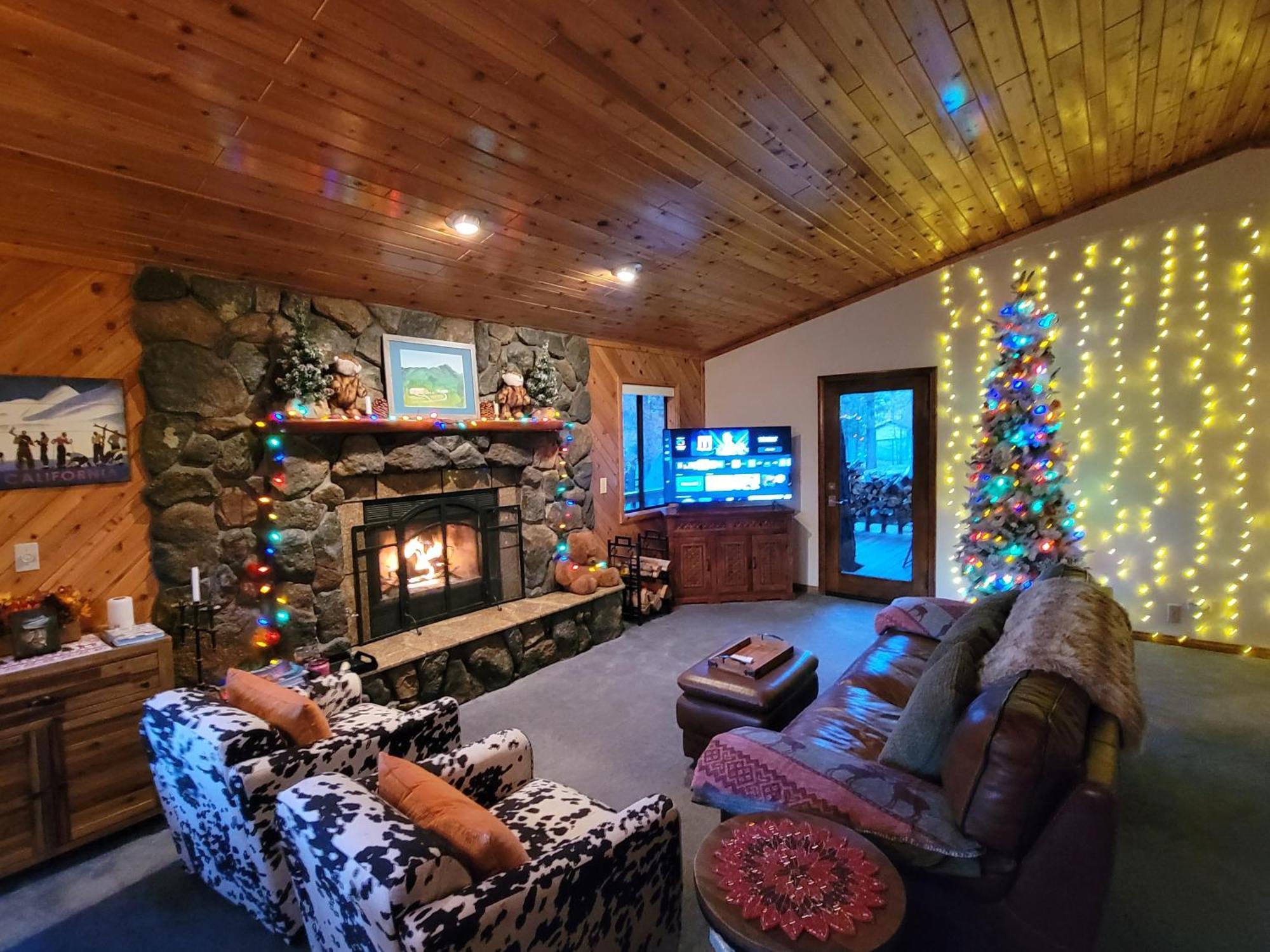 Four Seasons Getaway-Private Hot Spa With Pine Tree Views-Walk To Village And Pineknot Trailhead-Plus King Bed! Біг-Бер-Лейк Екстер'єр фото